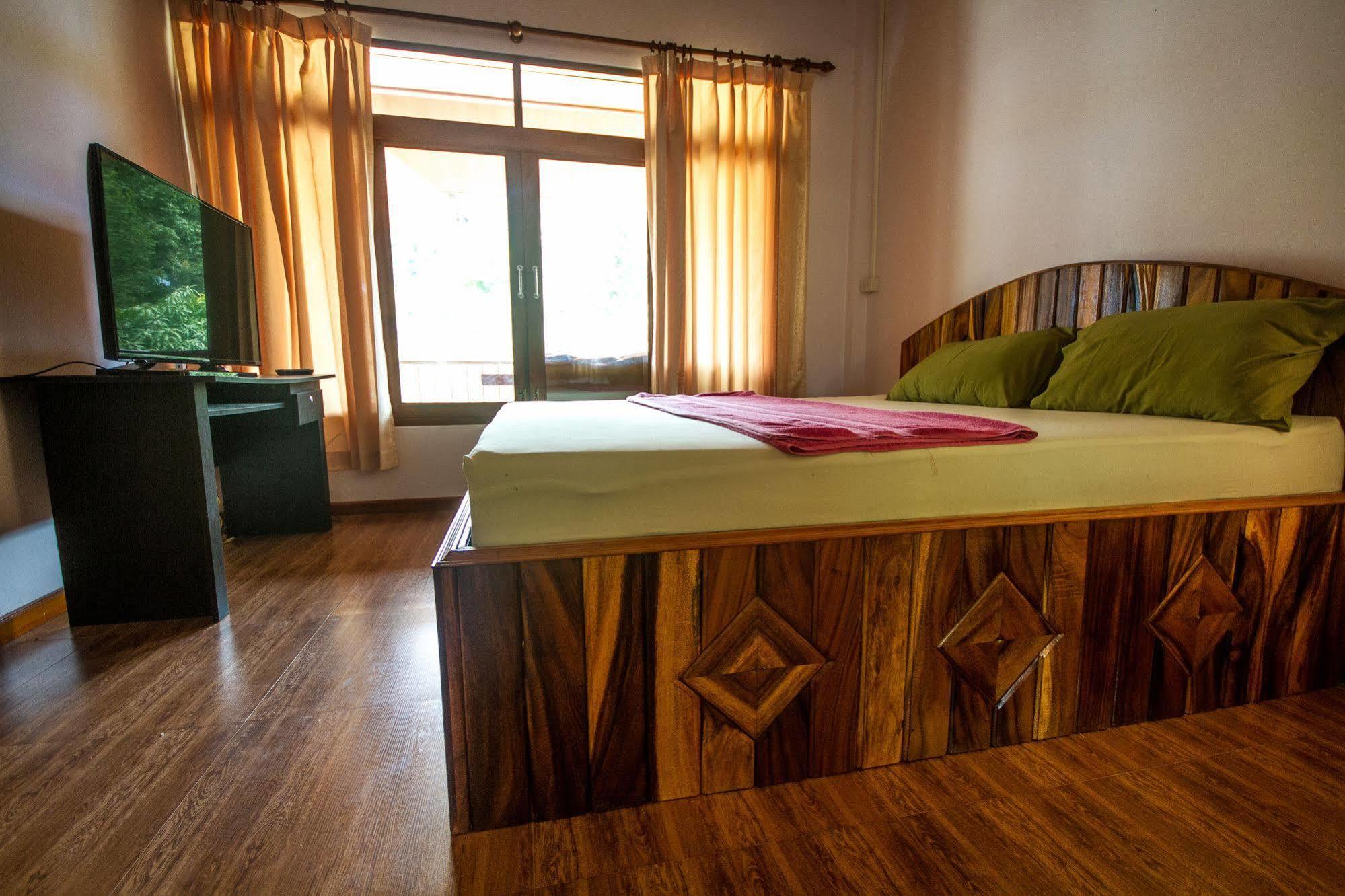 Bor Hin Resort Baan Tai Εξωτερικό φωτογραφία